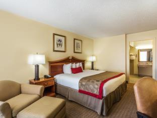 Ramada By Wyndham Hotel 3*
