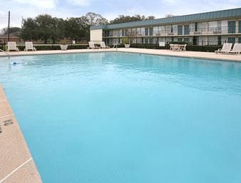 Ramada By Wyndham