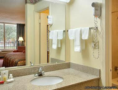 Hotel Ramada By Wyndham Houma